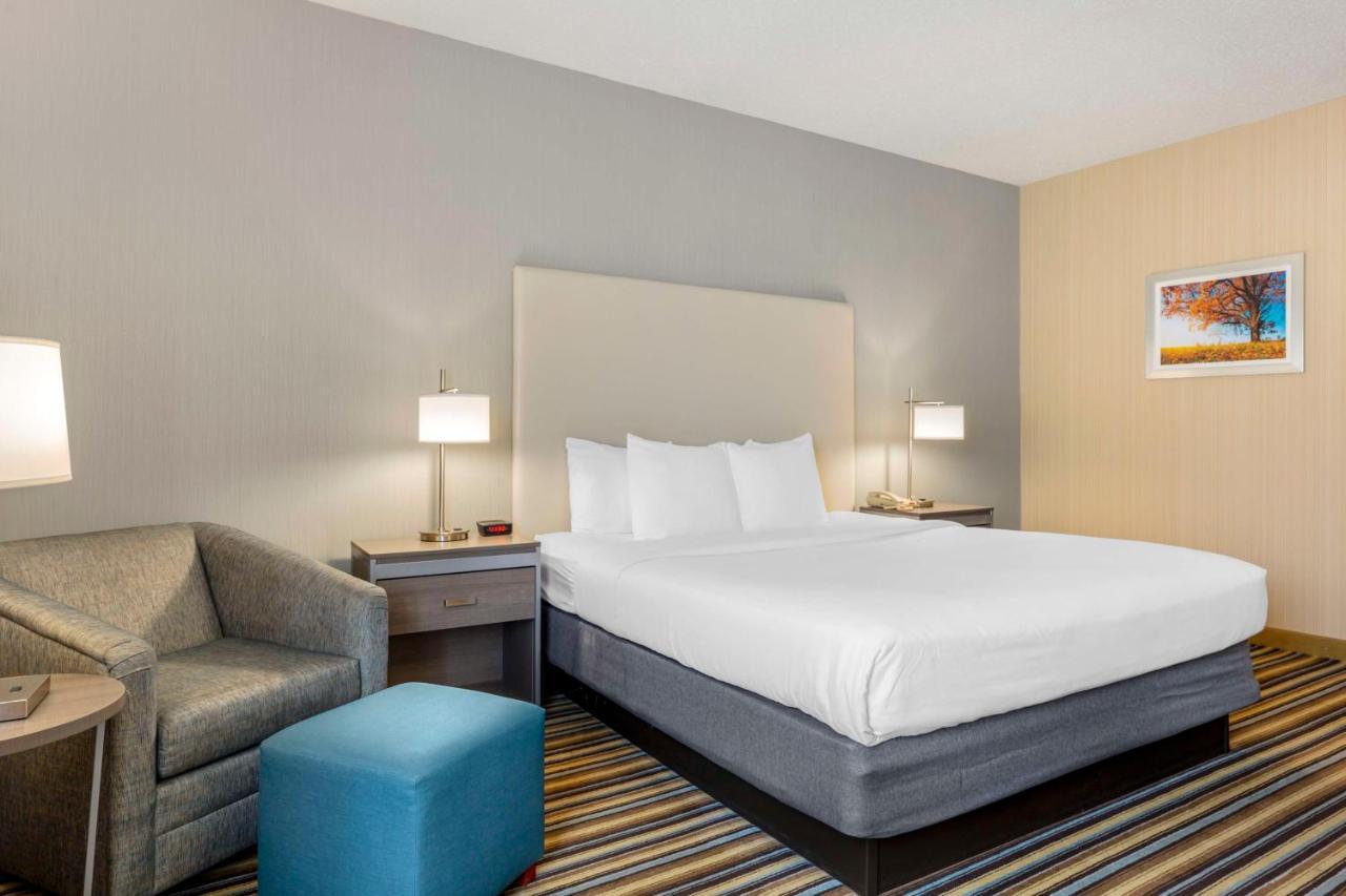 Best Western Plus New England Inn & Suites Berlin Kültér fotó